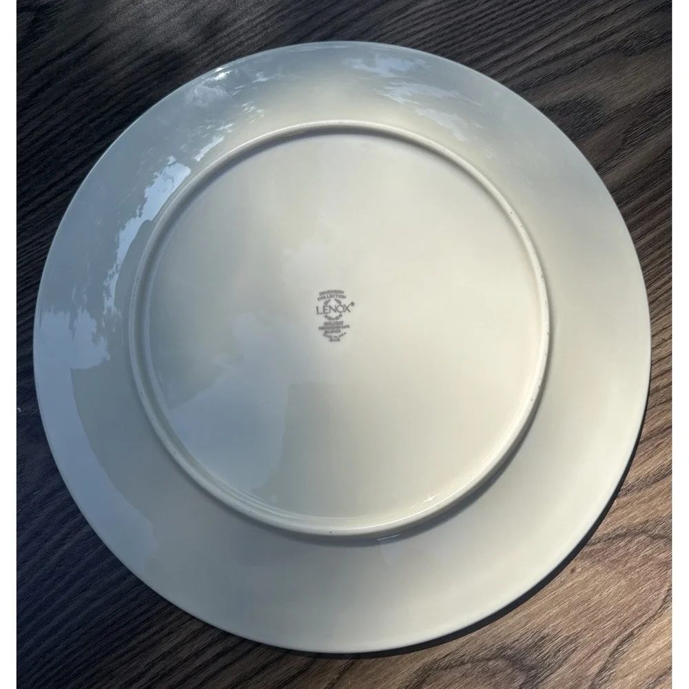 Lenox holiday piece